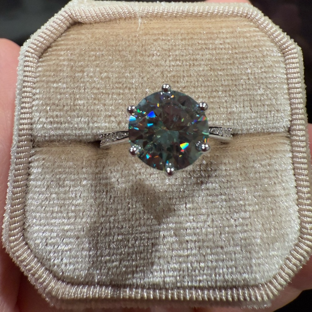 3 carat Blue moissanite diamond engagement ring